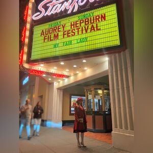 Meet your Posher, Crystal